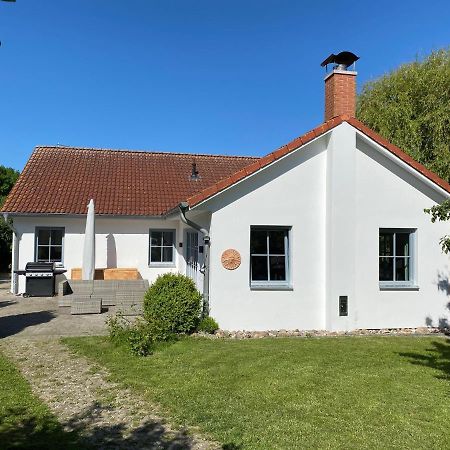 Gartenvilla@Baltic-Chalets Warnkenhagen  المظهر الخارجي الصورة