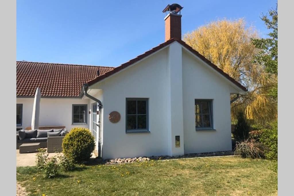 Gartenvilla@Baltic-Chalets Warnkenhagen  المظهر الخارجي الصورة